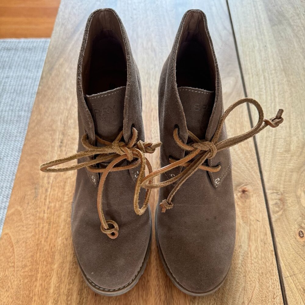 Sperry Womens Stella Prow Brown Lace Up Ankle Wedge Booties, Size 8